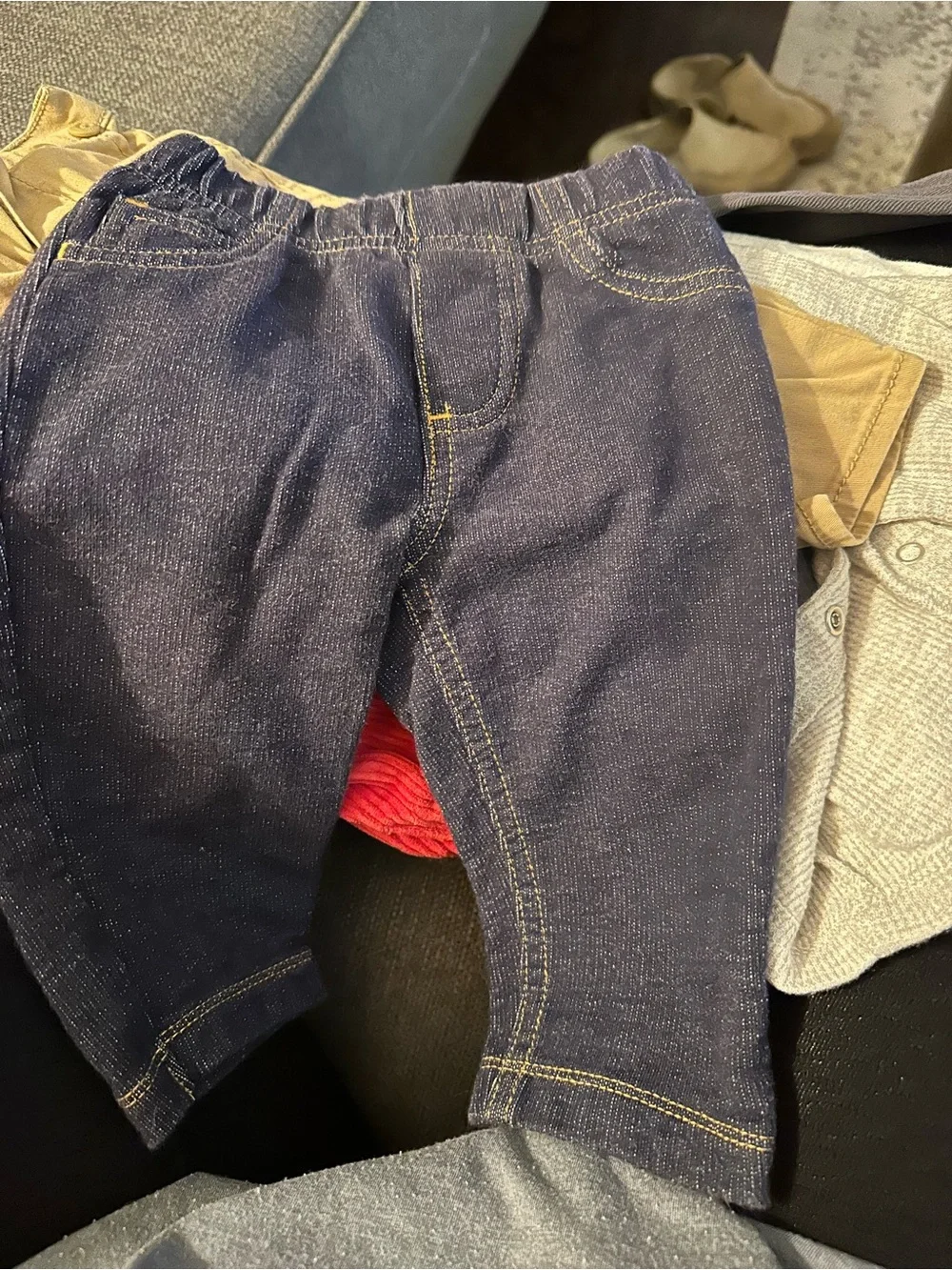 Lot of 11 baby pieces size 6M and 3-6 months